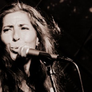 News featuring Nadia Stein 的头像