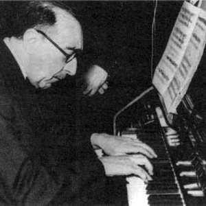 Jesús Guridi Bidaola photo provided by Last.fm