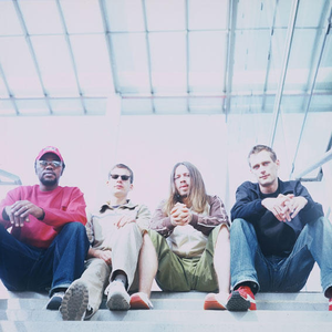 Noiseshaper photo provided by Last.fm