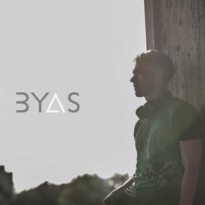 “Byas”的封面