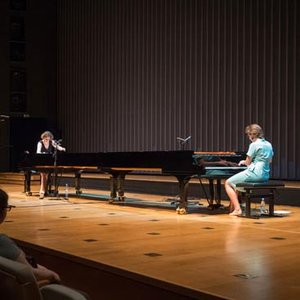 Eve Risser & Kaja Draksler 的头像