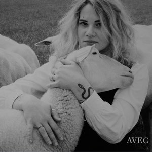 Avec
