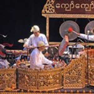 Hsaing Waing Orchestra 的头像