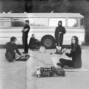 Josefin Öhrn + The Liberation 的头像