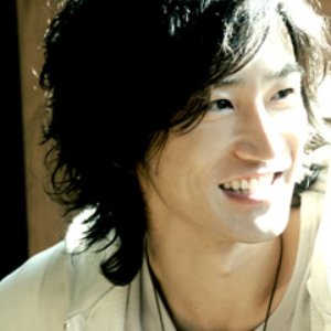 Akihito Tokunaga 的头像