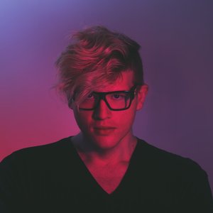 BloodPop® 的头像