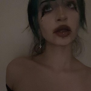 i dont write love songs