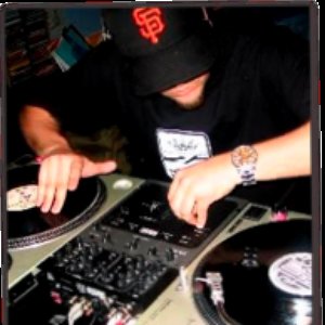 DJ Ragz 的头像