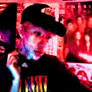 Dontcriii 的头像