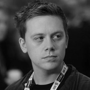 Owen Jones のアバター