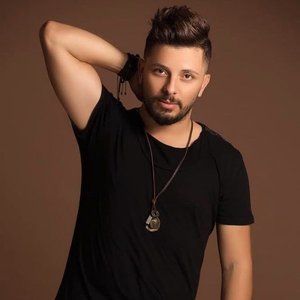 Hatim Ammor için avatar