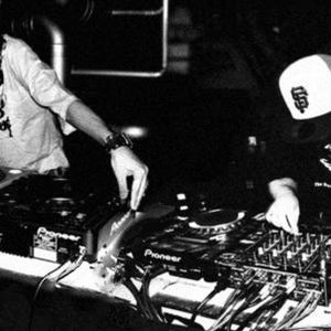 DJ Shadow and DJ Krush のアバター