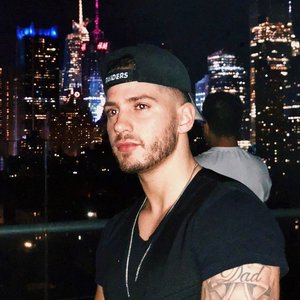 Coach Kyle 的头像