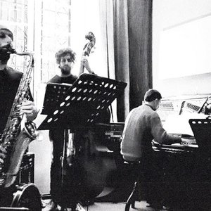 Gaston de la Cruz Quinteto 的头像