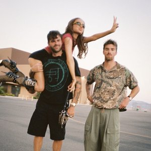 The Chainsmokers, Kim Petras 的头像