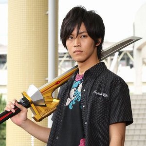 ヤング・フレッシュ & 志葉丈瑠 (松坂桃李) 的头像