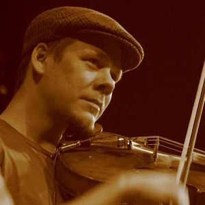 Magnus Stinnerbom photo provided by Last.fm