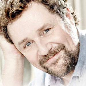 Michael Ball photo provided by Last.fm