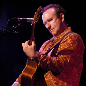 Colin Hay Band photo provided by Last.fm