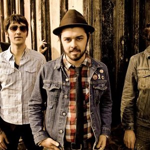 Caleb Caudle & the Bayonets 的头像