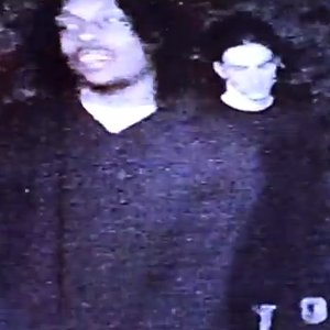 Chris Travis & Bones 的头像