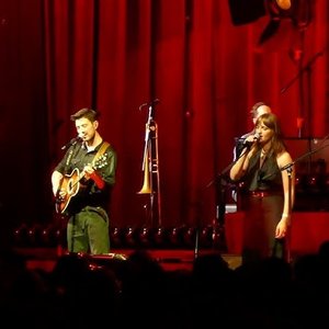 Mumford & Sons & Madison Cunningham 的头像