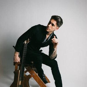 Myles George 的头像