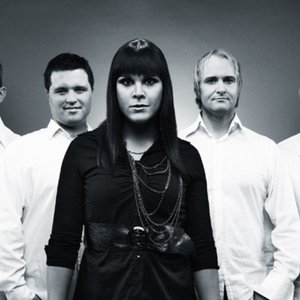 Erna Hrönn 的头像