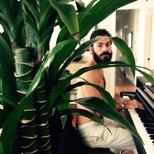 Christopher Stracey 的头像