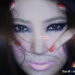 โบว์ สาวิตรี 的头像