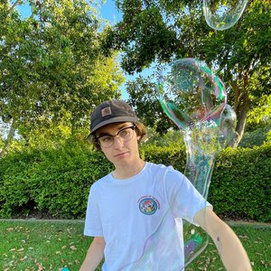 Kyle Alexander Reid 的头像