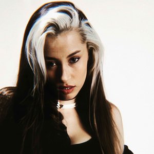 Cheska Moore のアバター