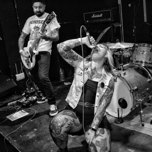 Flores y Fuego 的头像