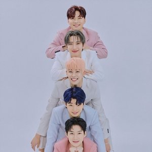 SUPER FIVE 的头像