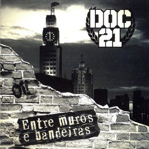 Entre Muros E Bandeiras
