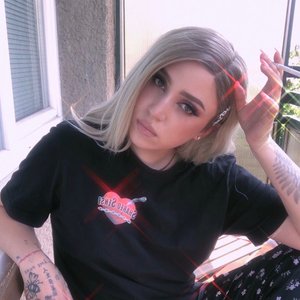Luisa 的头像