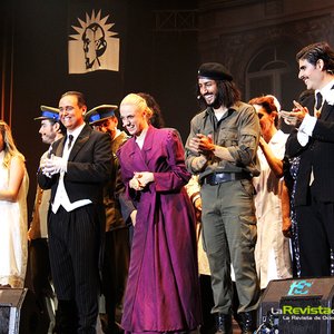 Avatar de Elenco: EVITA en Español
