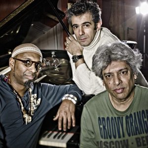 Paolo Fresu,Trilok Gurtu, Omar Sosa 的头像