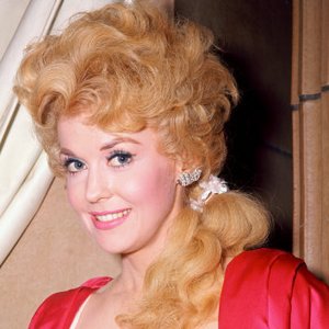 Donna Douglas 的头像
