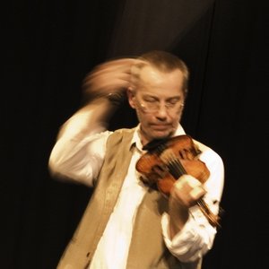Ola Bäckström 的头像