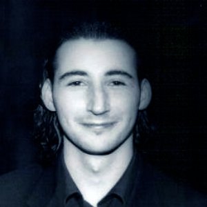 Kaan Sezerler 的头像