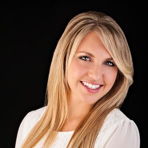 Jenna Glatt 的头像