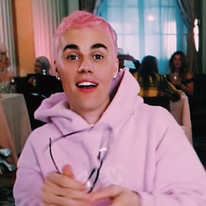 Изображение для 'Justin Bieber & Summer Walker'