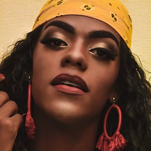 Nininha Problemática 的头像