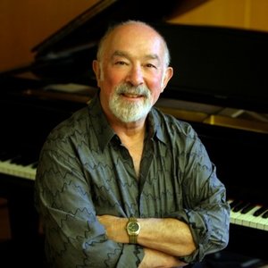Mark Levine 的头像