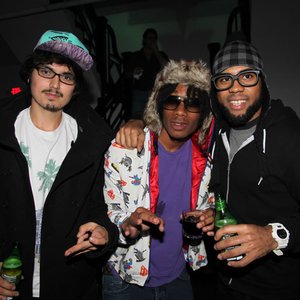 Metro Zu Archive のアバター