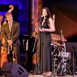 Christopher Phillips & Jaimee Paul 的头像