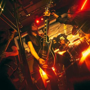 Crown Electric 的头像