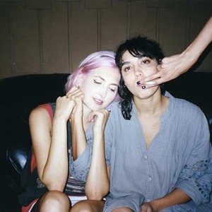 Avatar di Emily Kokal and Jennifer Lindberg