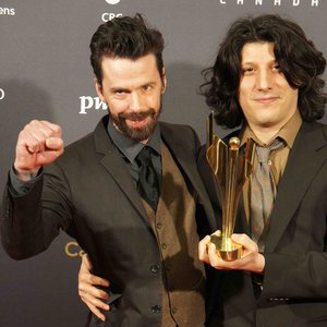 Ohad Benchetrit & Justin Small 的头像